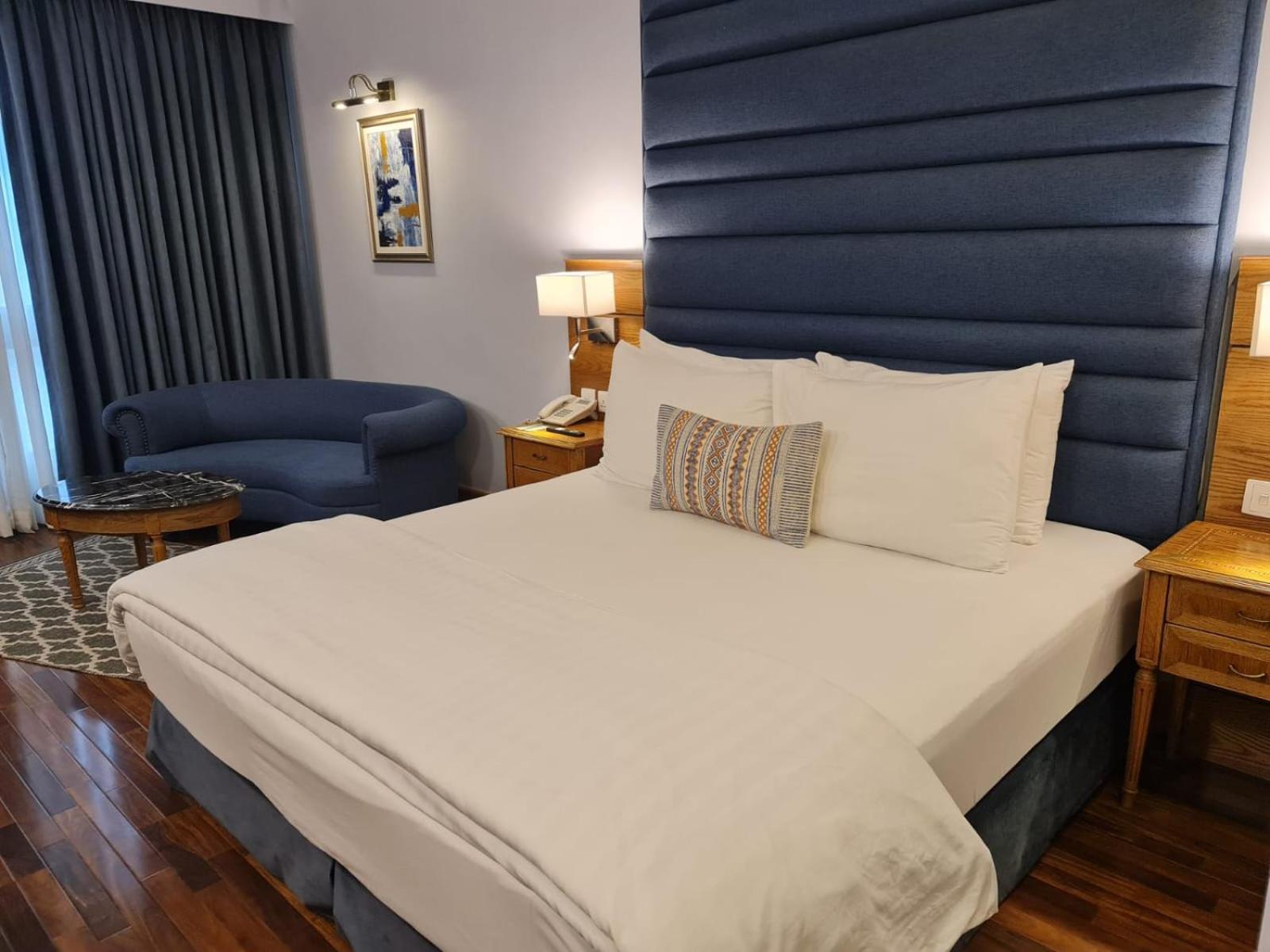 Hotel Crown Plaza İslamabad Dış mekan fotoğraf